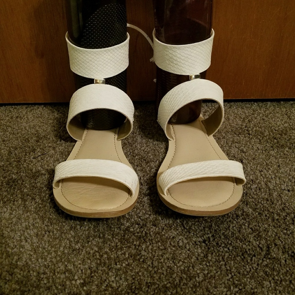 Ankle wrap sandals
